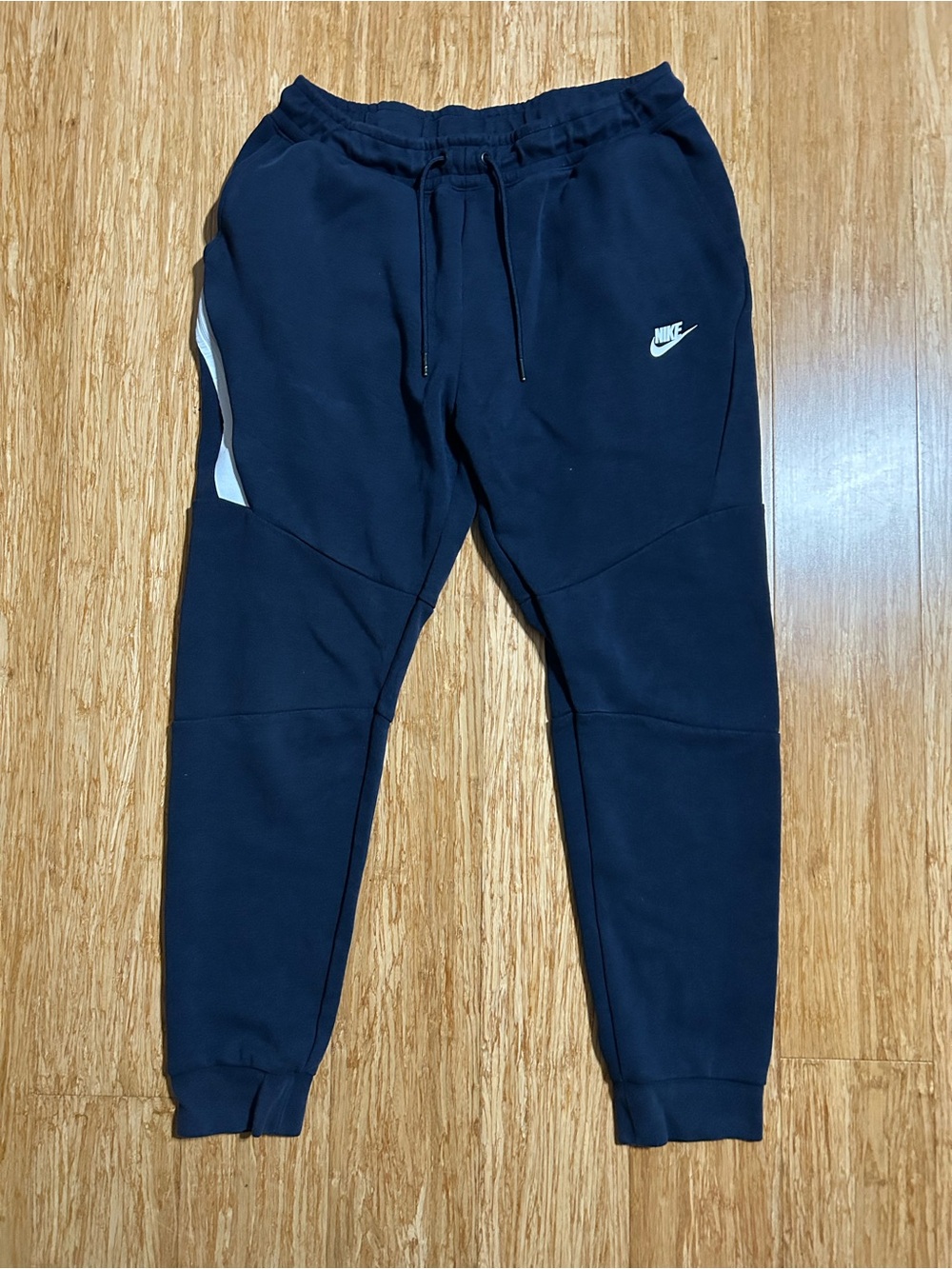 Nike Tech Fleece Joggers Navy Blue (Men’s Large)